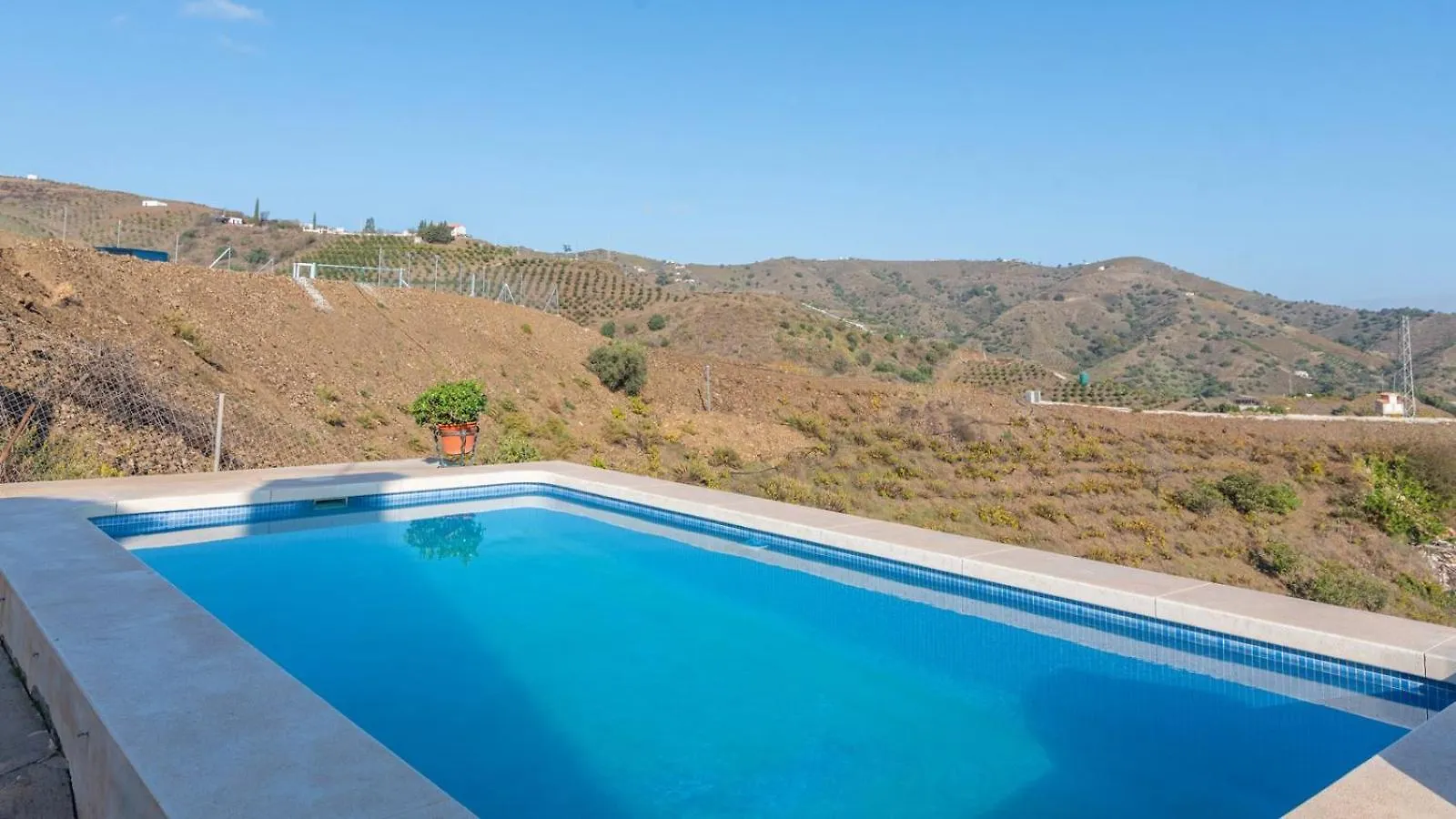 Holiday home Villa Pajaritos Iznate By Ruralidays