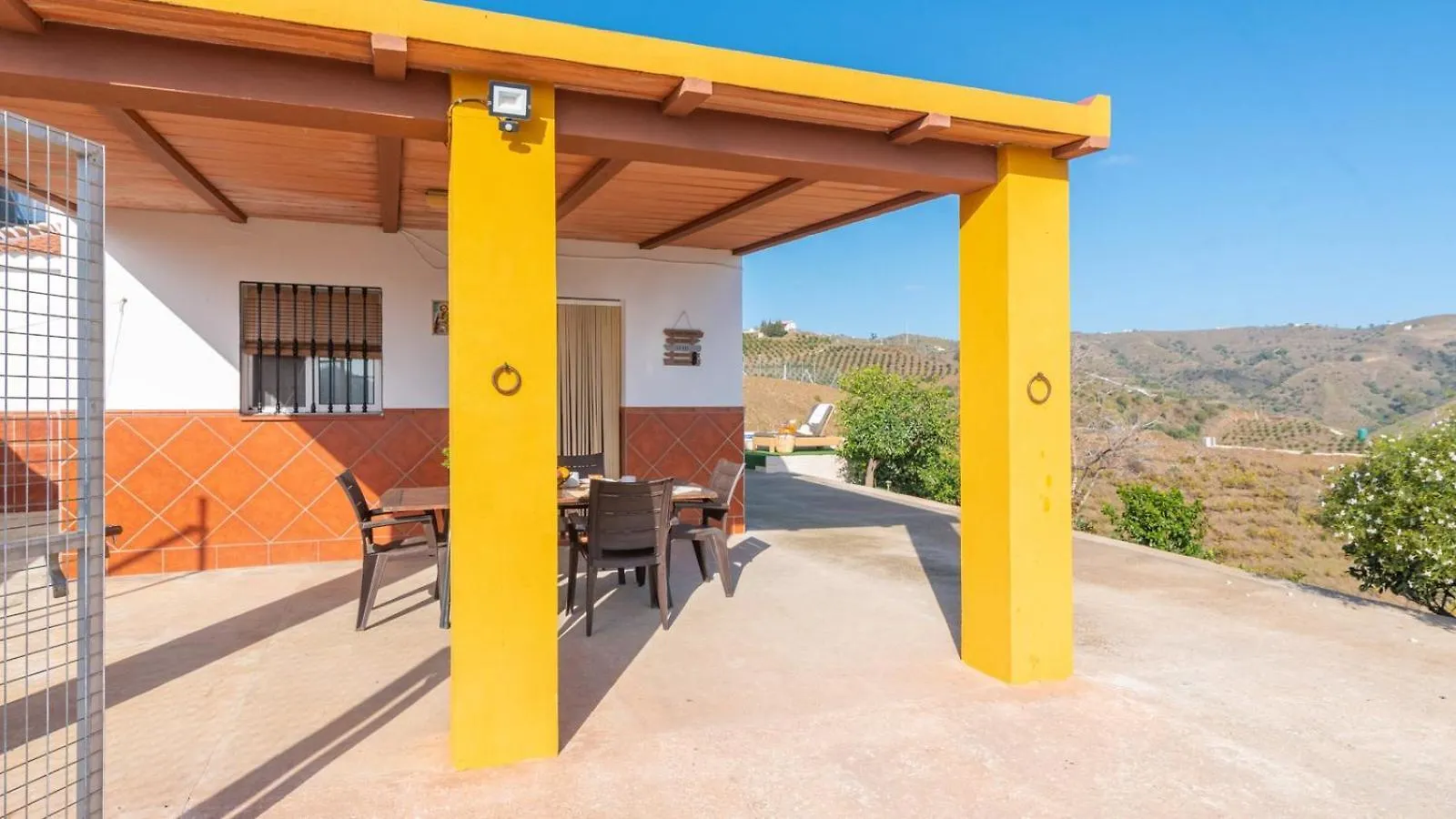 Holiday home Villa Pajaritos Iznate By Ruralidays Spain